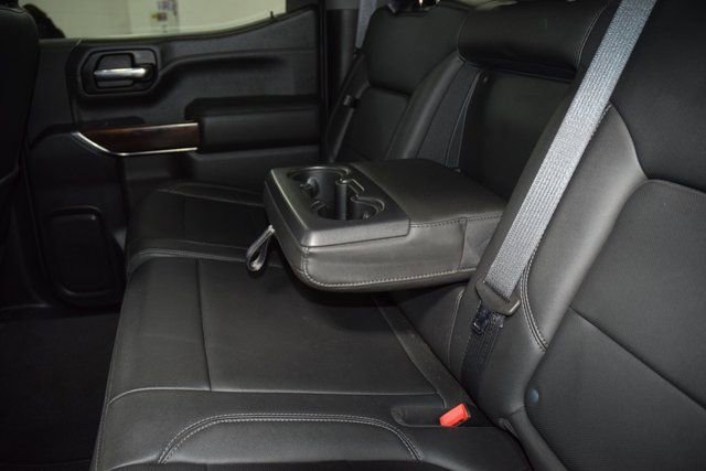 Used 2021 GMC Sierra 1500 SLT w/ SLT Premium Package AWD/4WD image 44