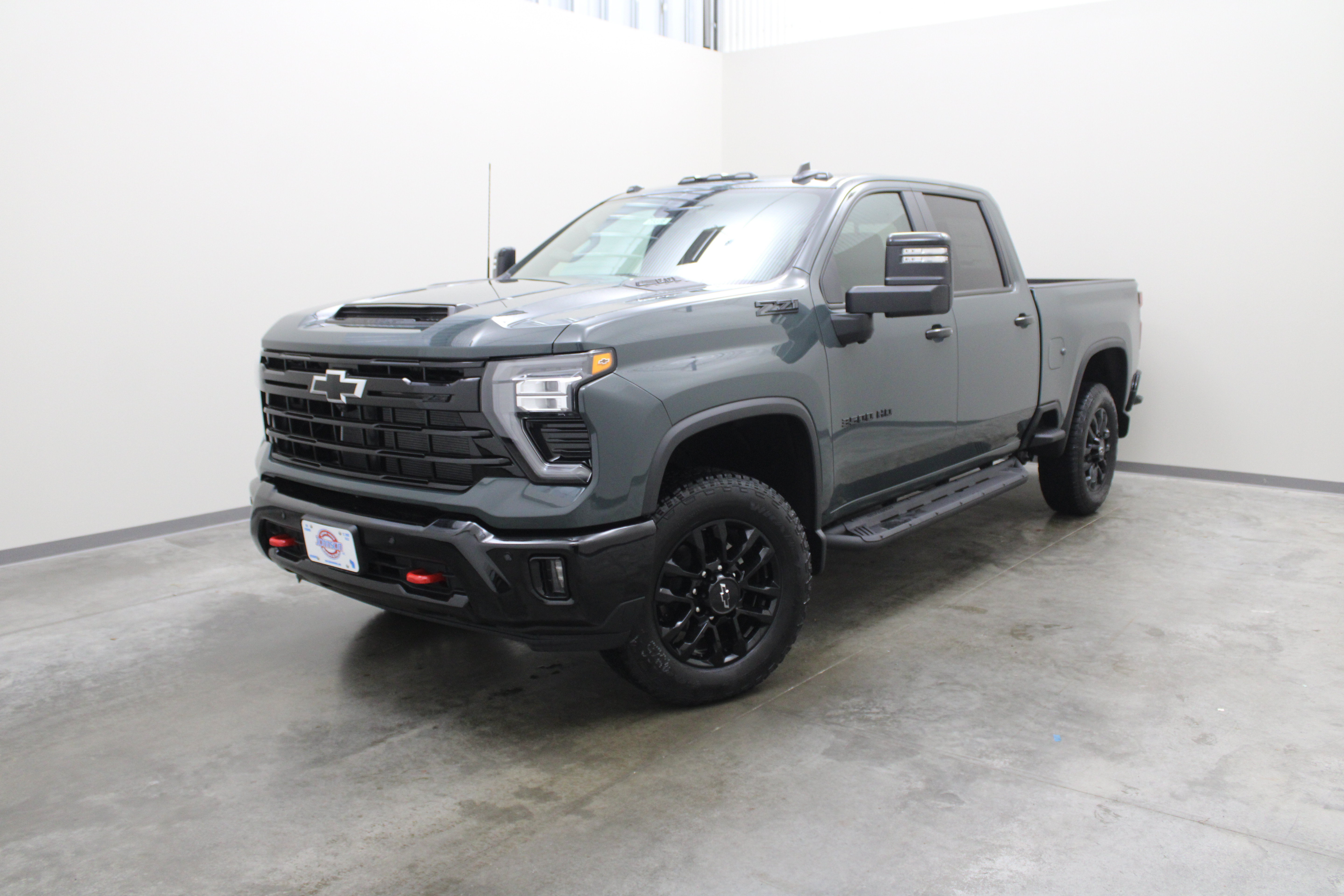 New 2026 Chevrolet Silverado 3500 LT w/ Trail Boss Package