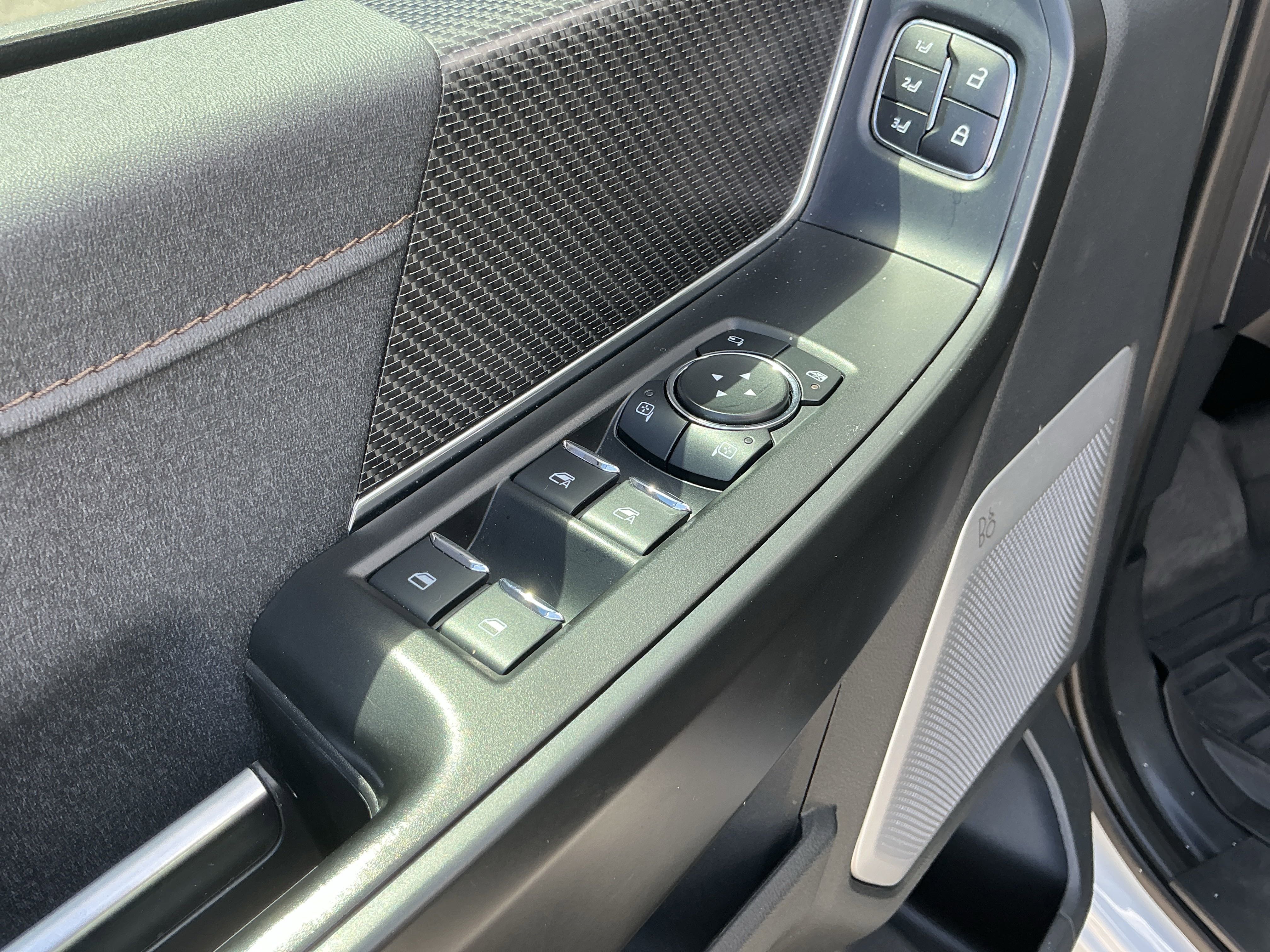 Used 2023 Ford F150 Raptor w/ Raptor Carbon Fiber Package image 16