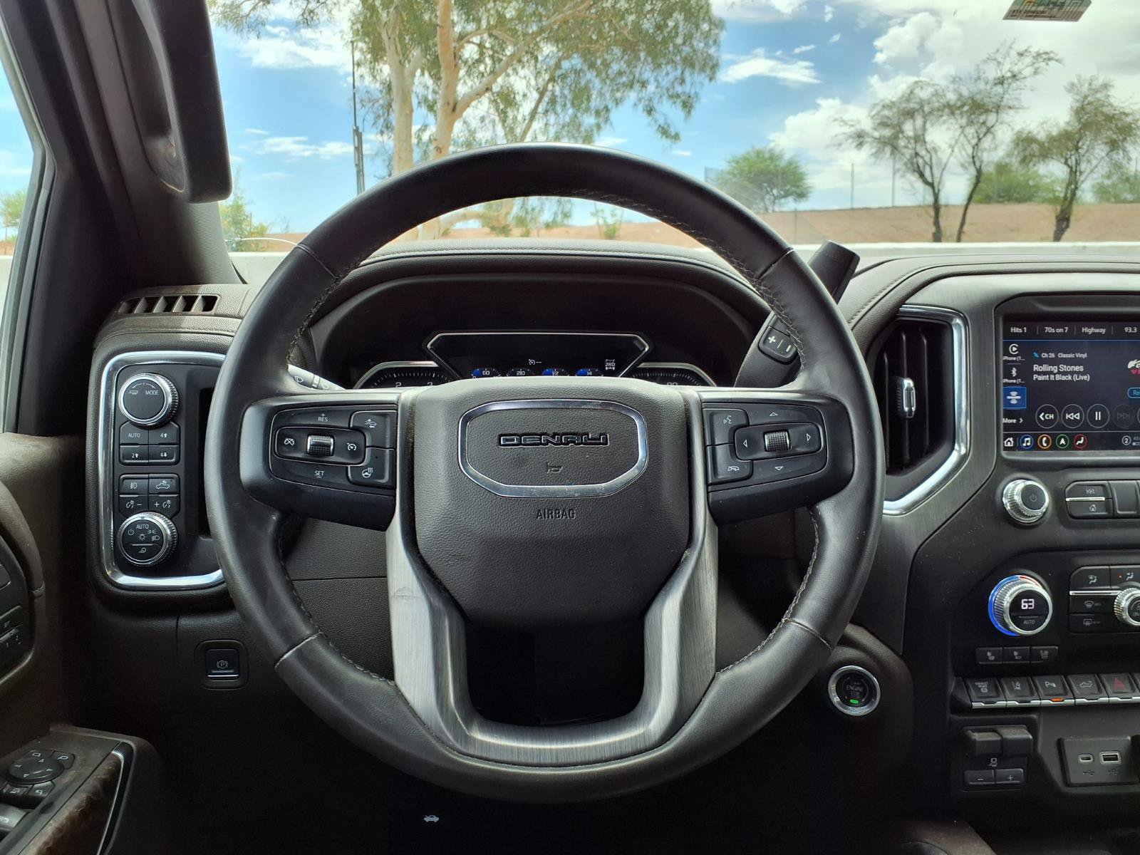 Used 2023 GMC Sierra 2500 Denali AWD/4WD image 18