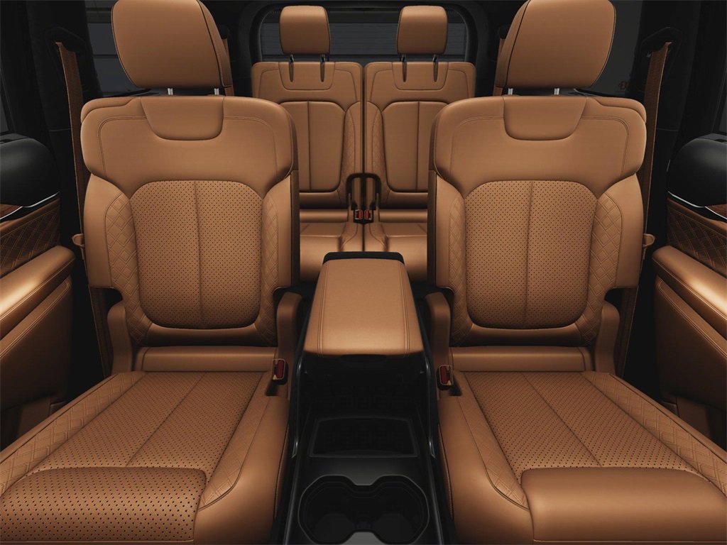 New 2025 Jeep Grand Cherokee L Summit w/ Advanced Protech Group IV image 19