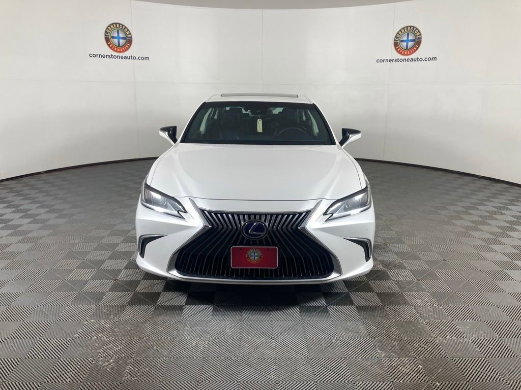 Used 2019 Lexus ES 300h 300h Luxury image 18