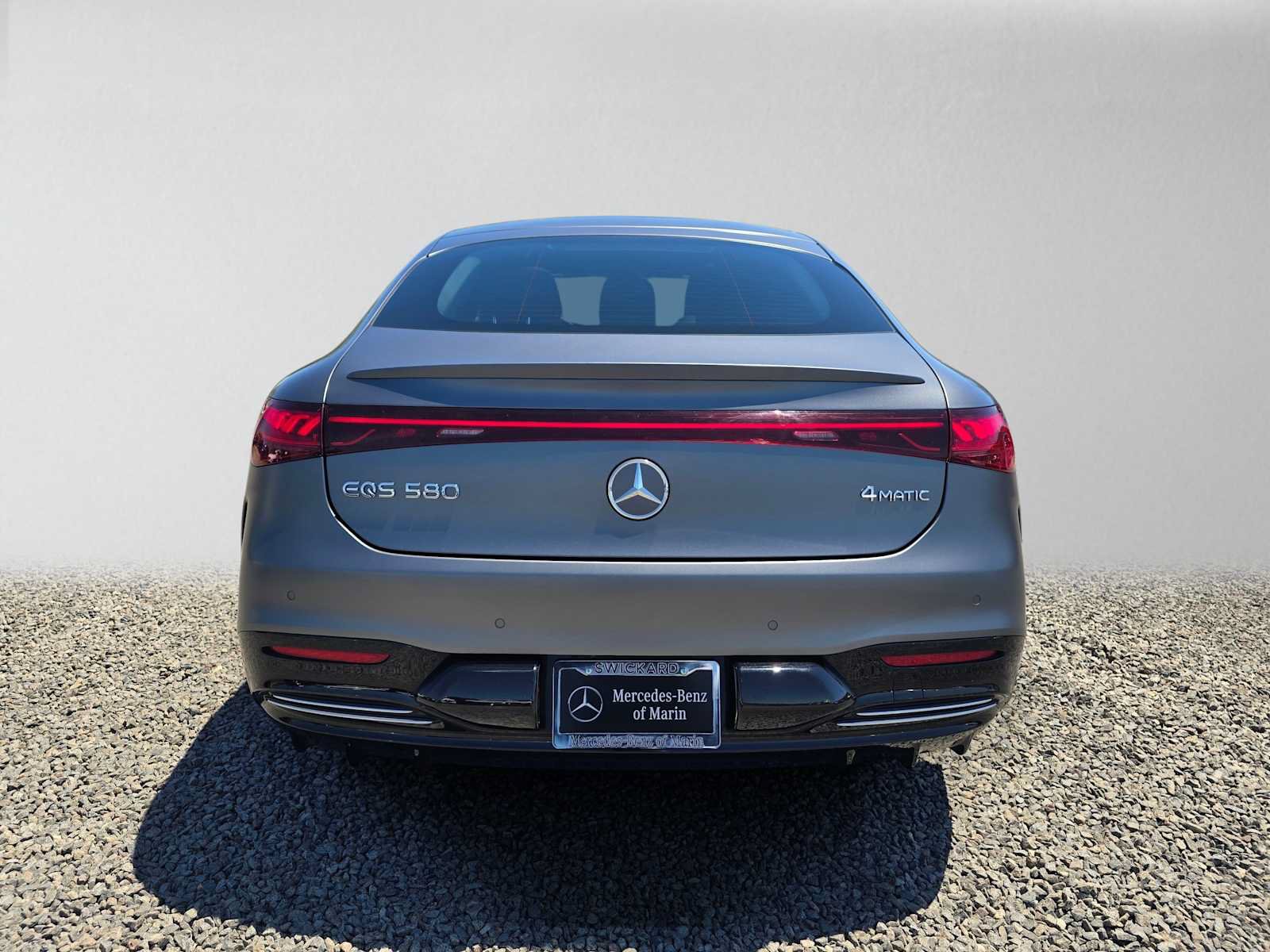 Used 2023 Mercedes-Benz EQS 580 4MATIC Sedan image 4