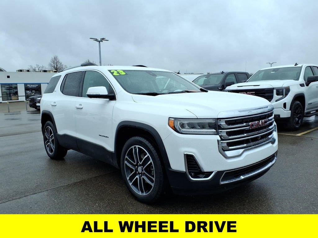 Used 2023 GMC Acadia SLT w/ Technology Package image 3