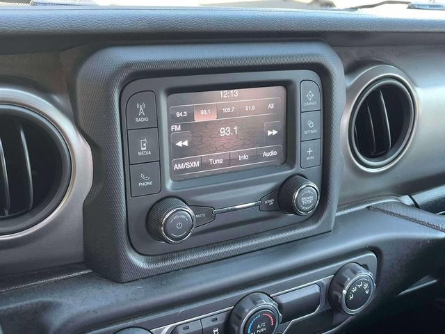 Used 2020 Jeep Wrangler Sport AWD/4WD image 30