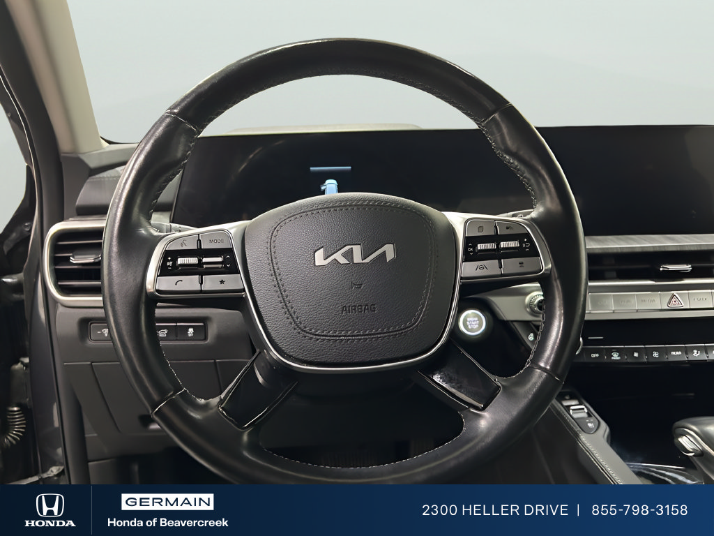 Used 2023 Kia Telluride EX w/ EX Captain's Chair Package AWD/4WD image 12