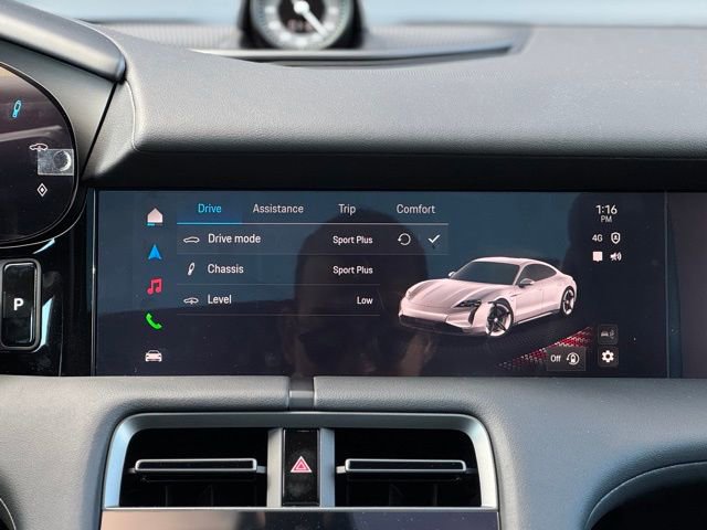 New 2025 Porsche Taycan 4S AWD/4WD image 24