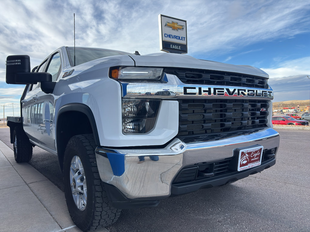 Used 2023 Chevrolet Silverado 2500 LT image 4