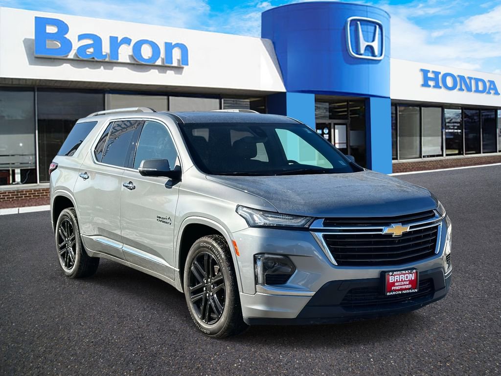 Used 2023 Chevrolet Traverse High Country AWD/4WD image 1