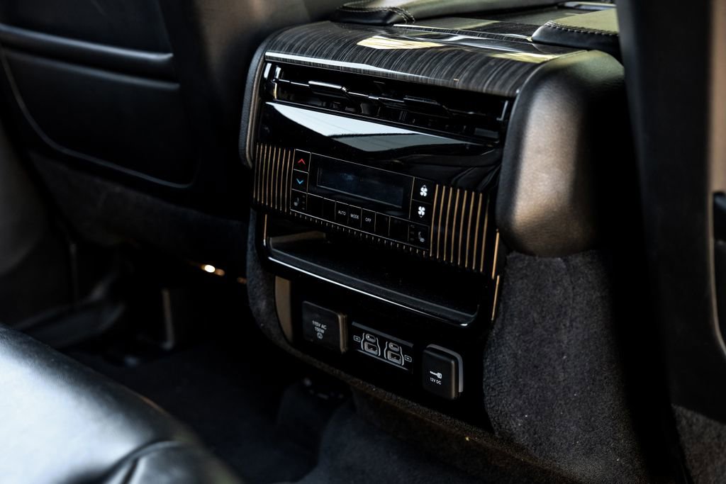 Used 2022 Jeep Wagoneer Series III image 48