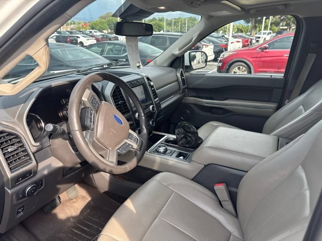 Used 2021 Ford Expedition XLT RWD image 9