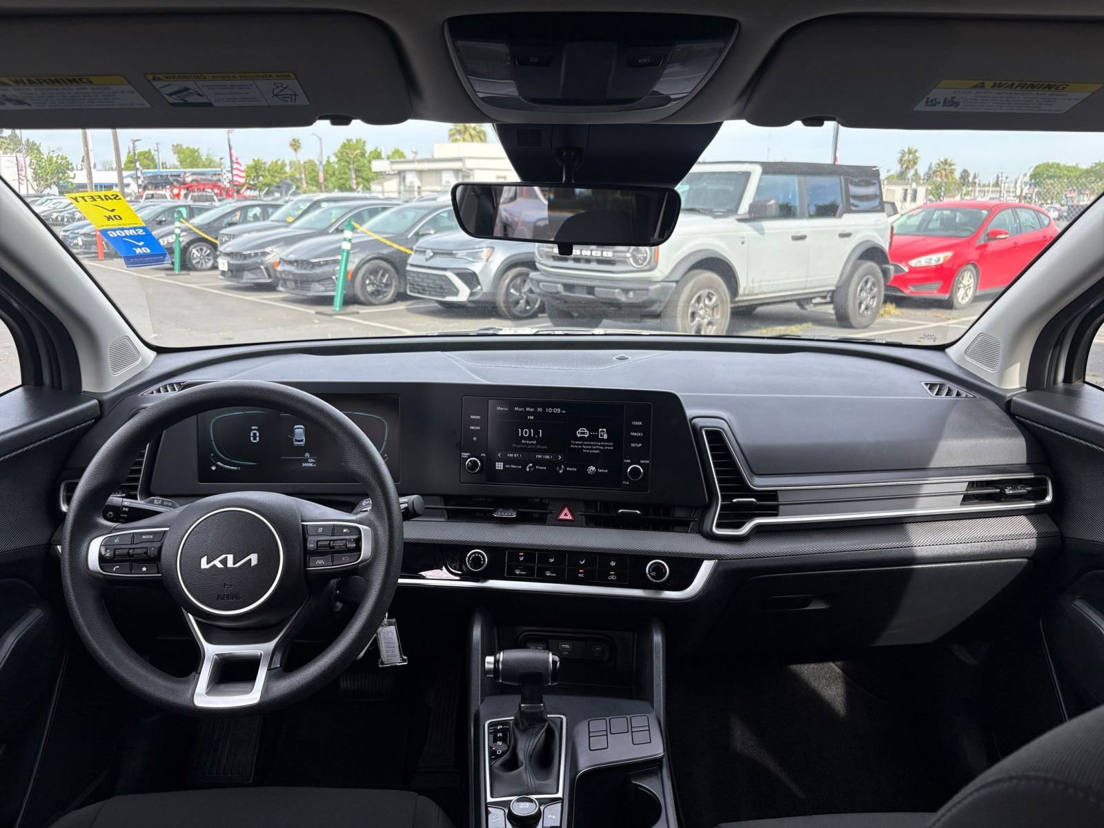 Used 2025 Kia Sportage LX image 32