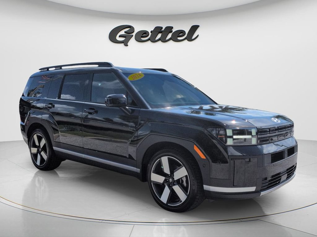 Used 2024 Hyundai Santa Fe Limited FWD image 3