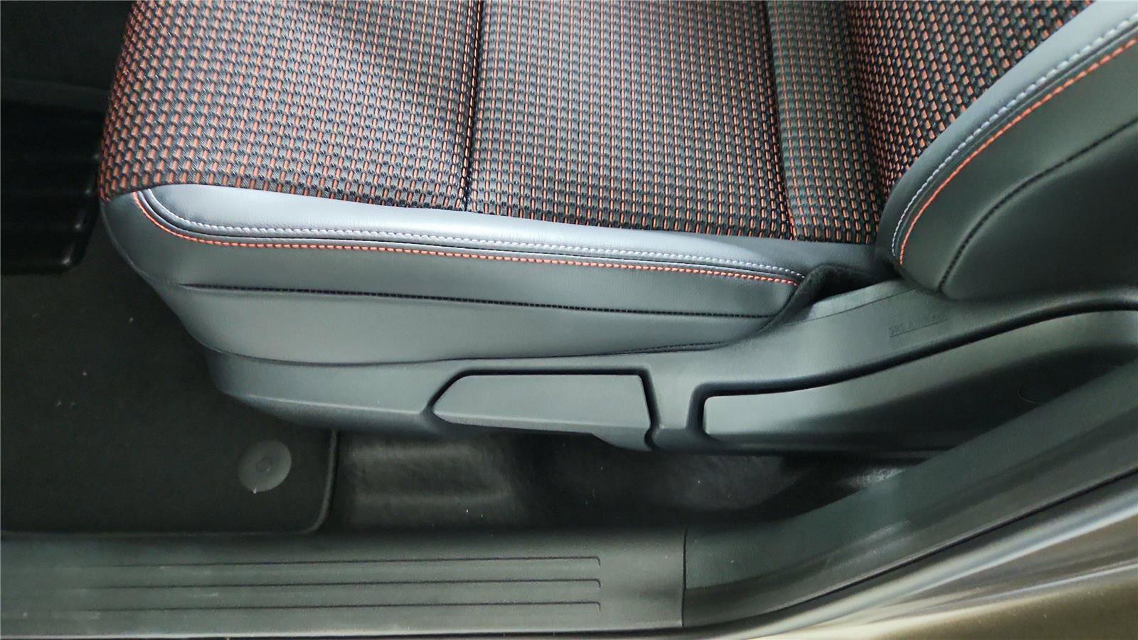 New 2026 Nissan Kicks SR w/ Cold Weather Package image 19