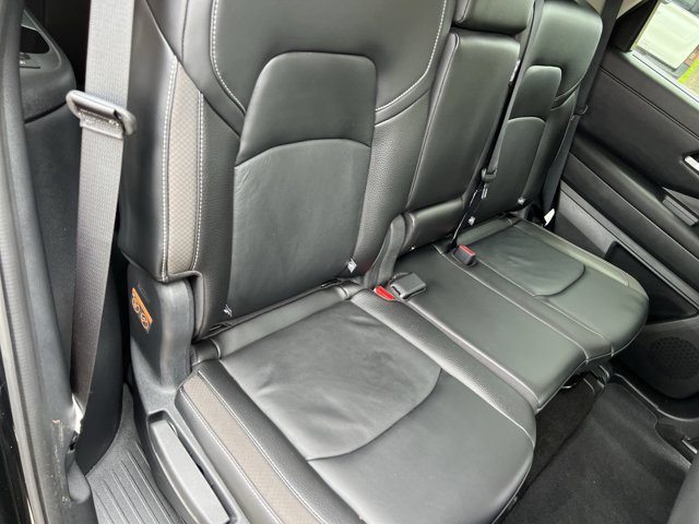 Used 2024 Nissan Pathfinder SL FWD image 27