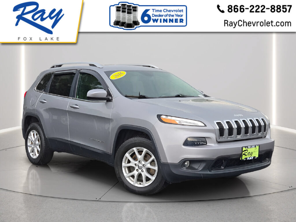 Used 2016 Jeep Cherokee Latitude w/ Cold Weather Group