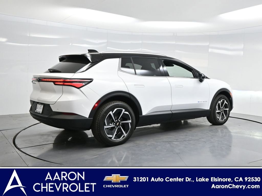 New 2026 Chevrolet Equinox EV LT image 33