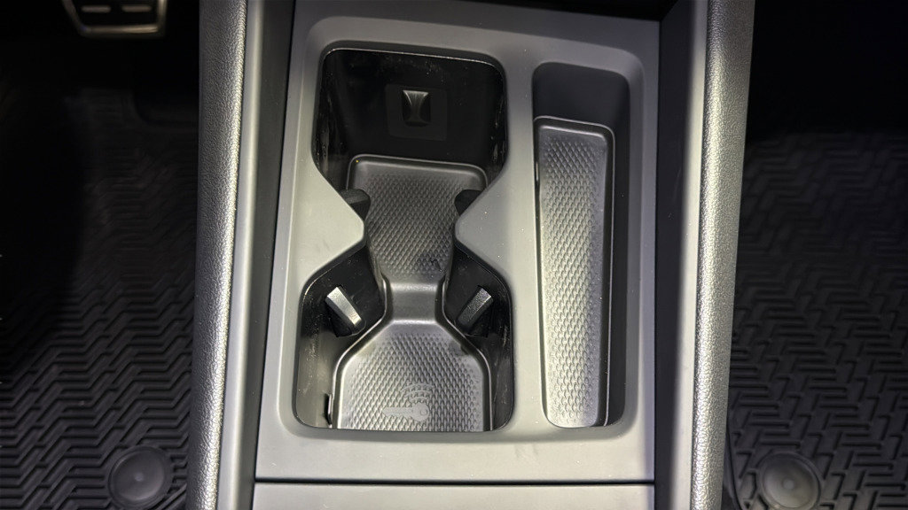 New 2026 Volkswagen Tiguan SE R-Line image 19