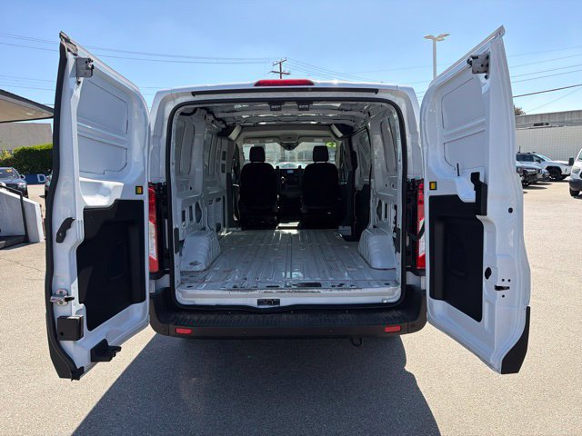Used 2025 Ford Transit 150 Low Roof RWD image 18