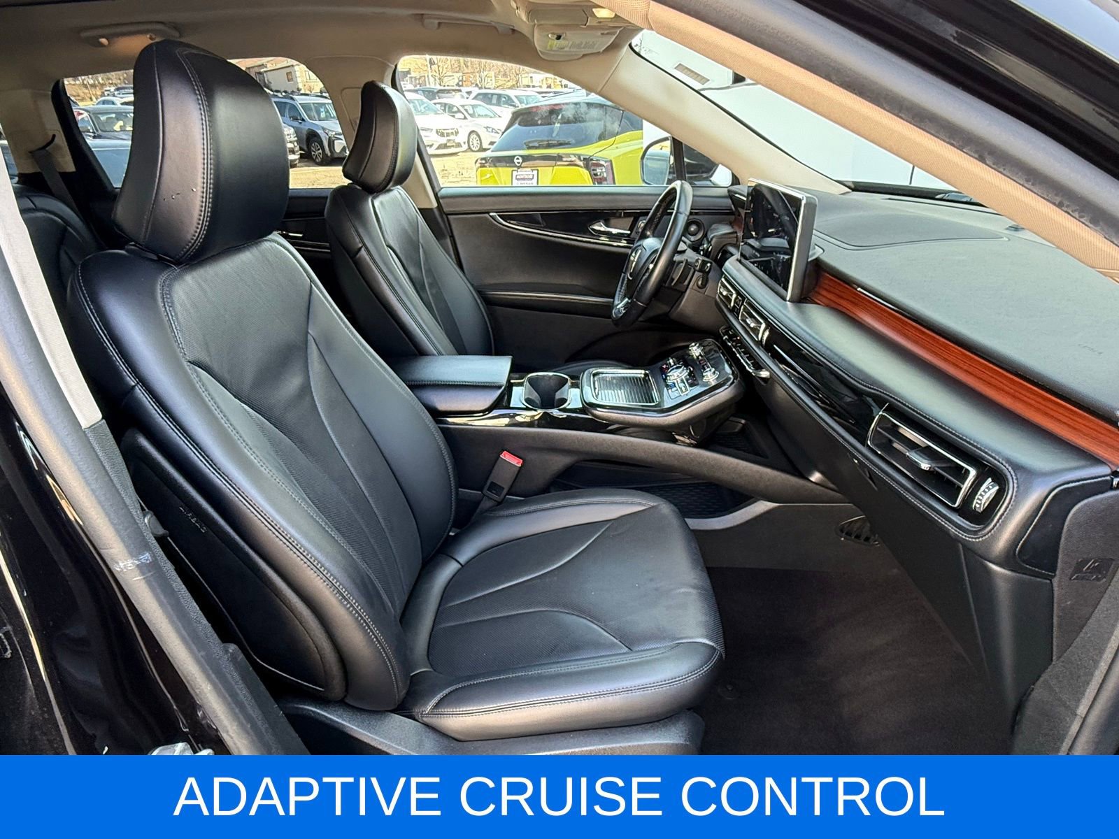 Used 2021 Lincoln Nautilus Reserve w/ Monochromatic Package image 25