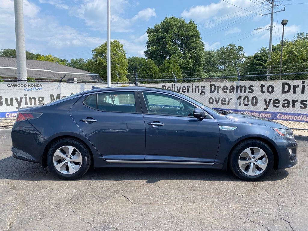 Used 2015 Kia Optima LX w/ Hybrid Convenience Package FWD image 2