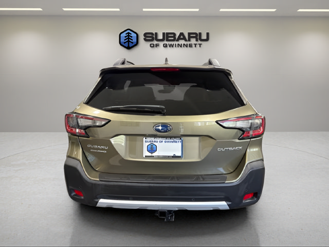 Used 2023 Subaru Outback Limited AWD/4WD image 4