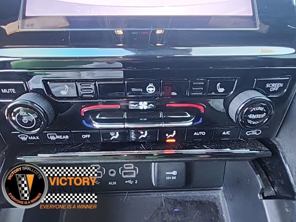 Used 2023 Jeep Grand Cherokee Altitude image 6