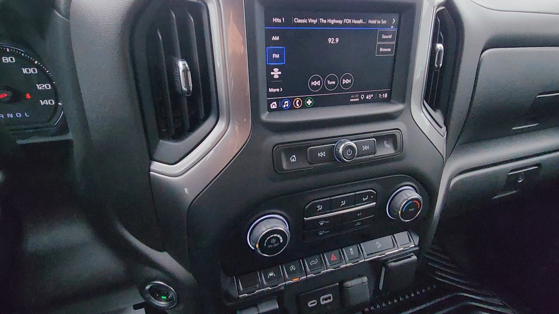 Used 2024 Chevrolet Silverado 1500 Custom Trail Boss w/ Turbomax Blackout Package image 26