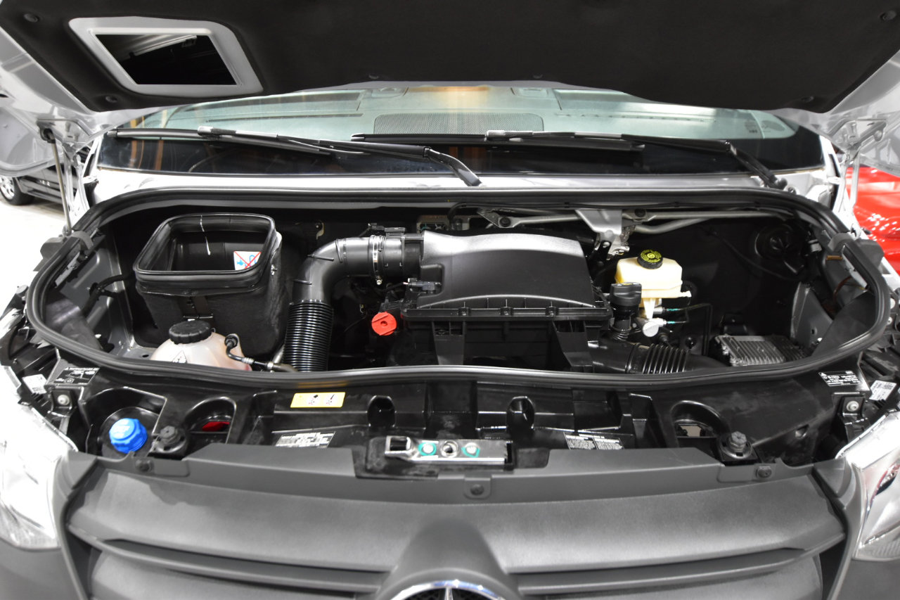 Used 2021 Mercedes-Benz Sprinter 2500 image 49