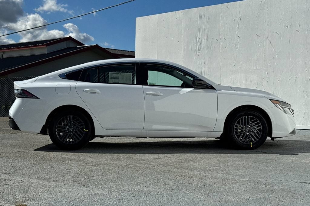 New 2026 Nissan Sentra SV w/ SV Convenience Package FWD image 3