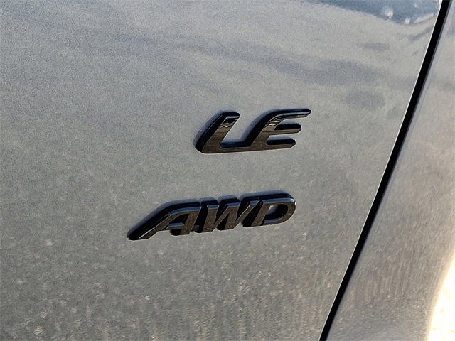 Certified 2025 Toyota Corolla Cross LE image 29