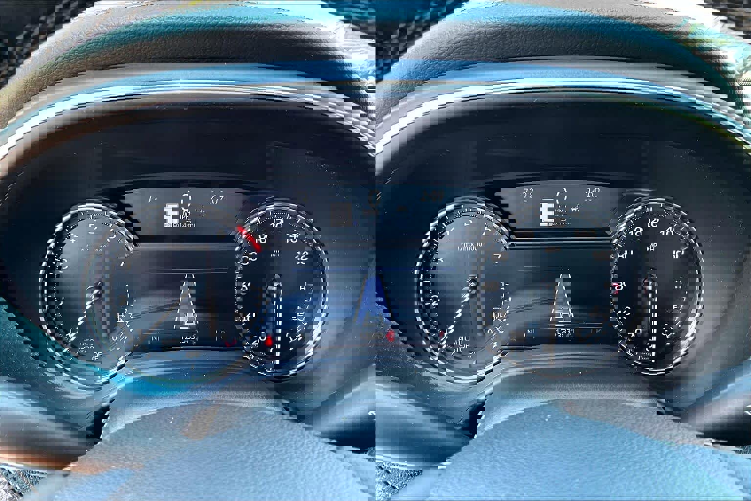 Used 2024 Cadillac CT5 Luxury w/ Sun And Sound Package image 26