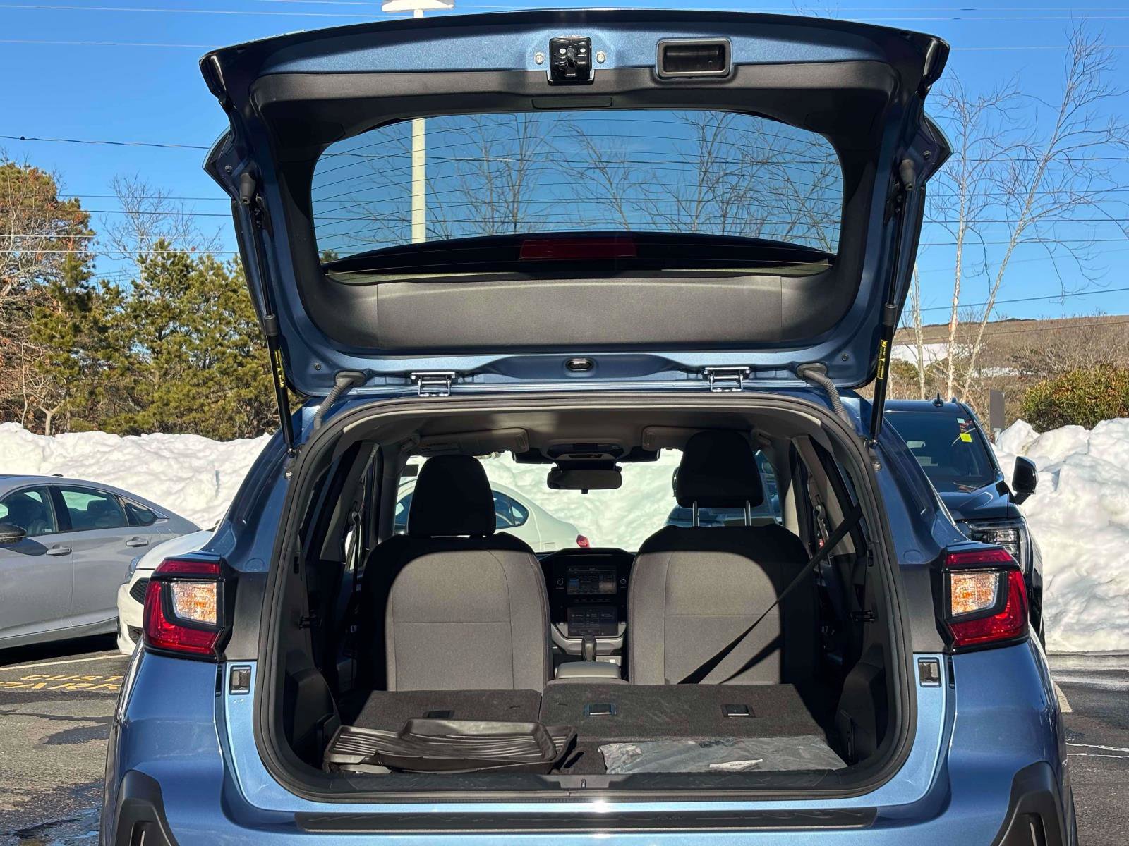 Used 2024 Subaru Crosstrek 2.0i image 16