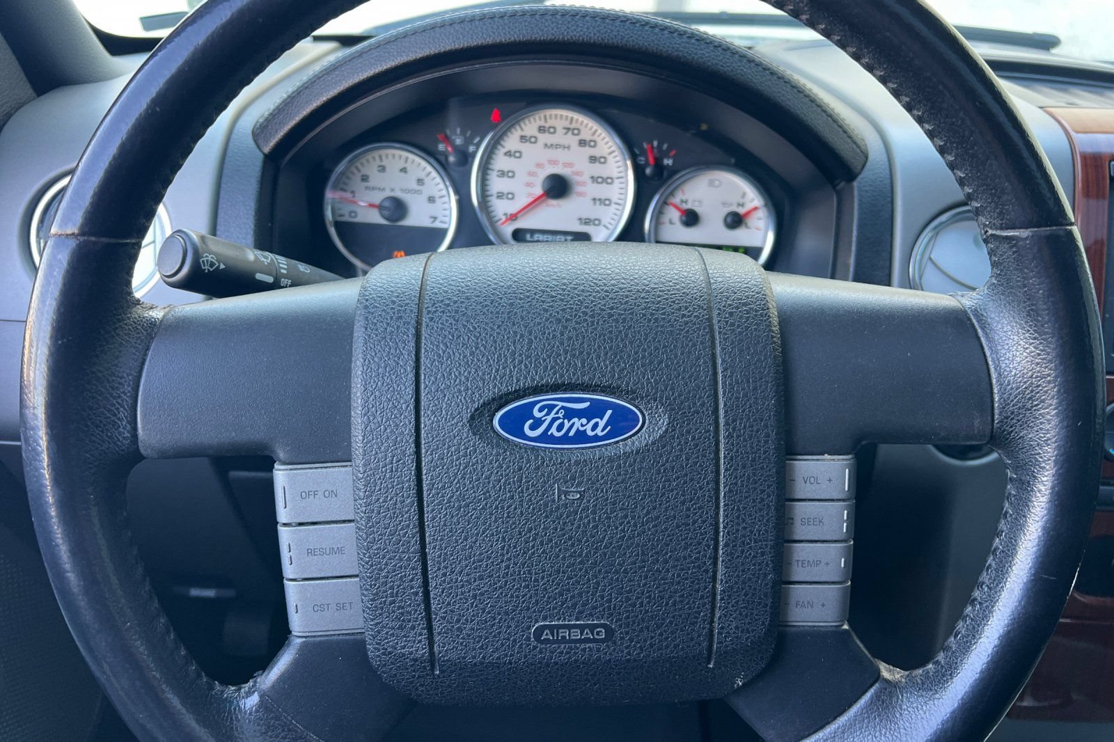 Used 2007 Ford F150 Lariat AWD/4WD image 21