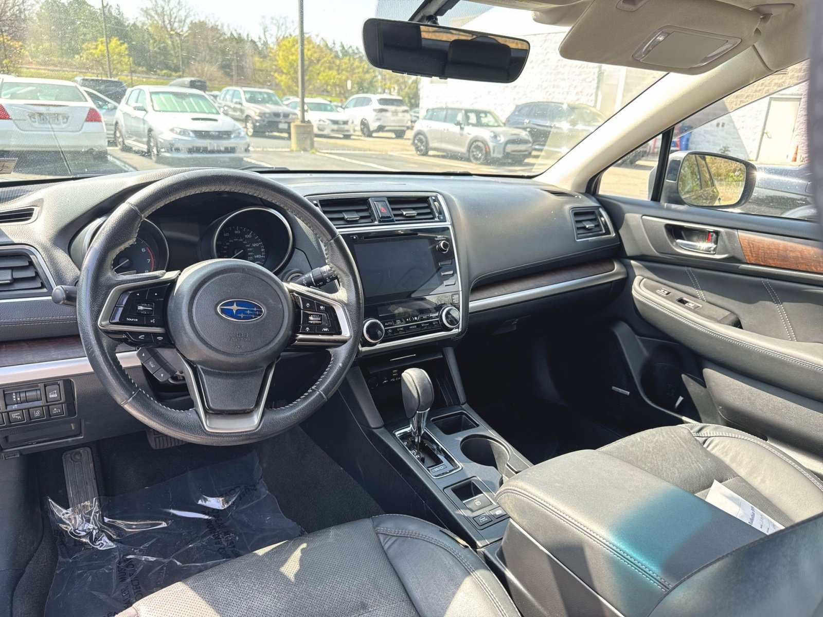 Used 2019 Subaru Outback 2.5i Limited w/ Popular Package #2 image 11