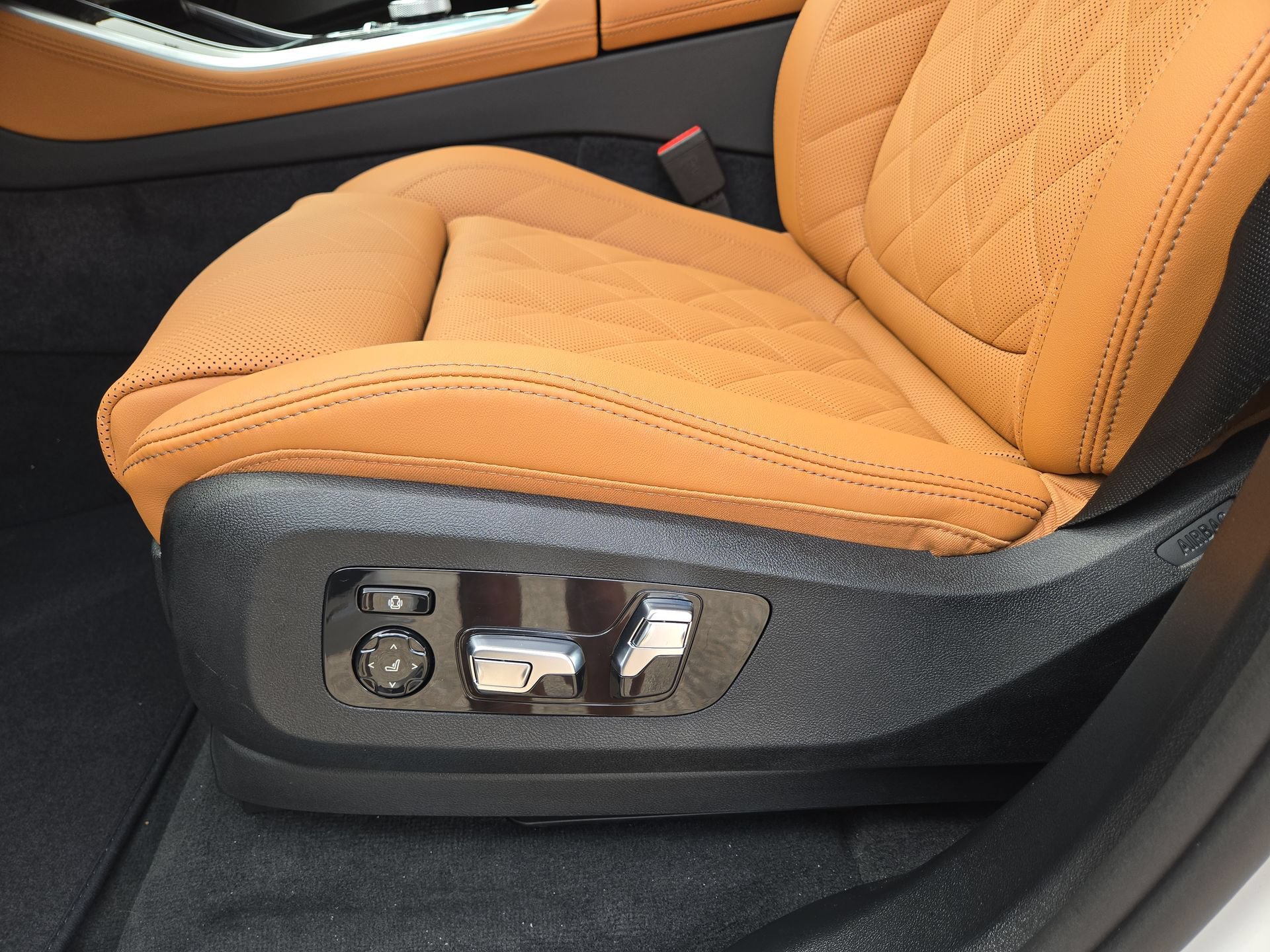 New 2026 BMW X5 xDrive40i w/ Executive Package AWD/4WD image 17
