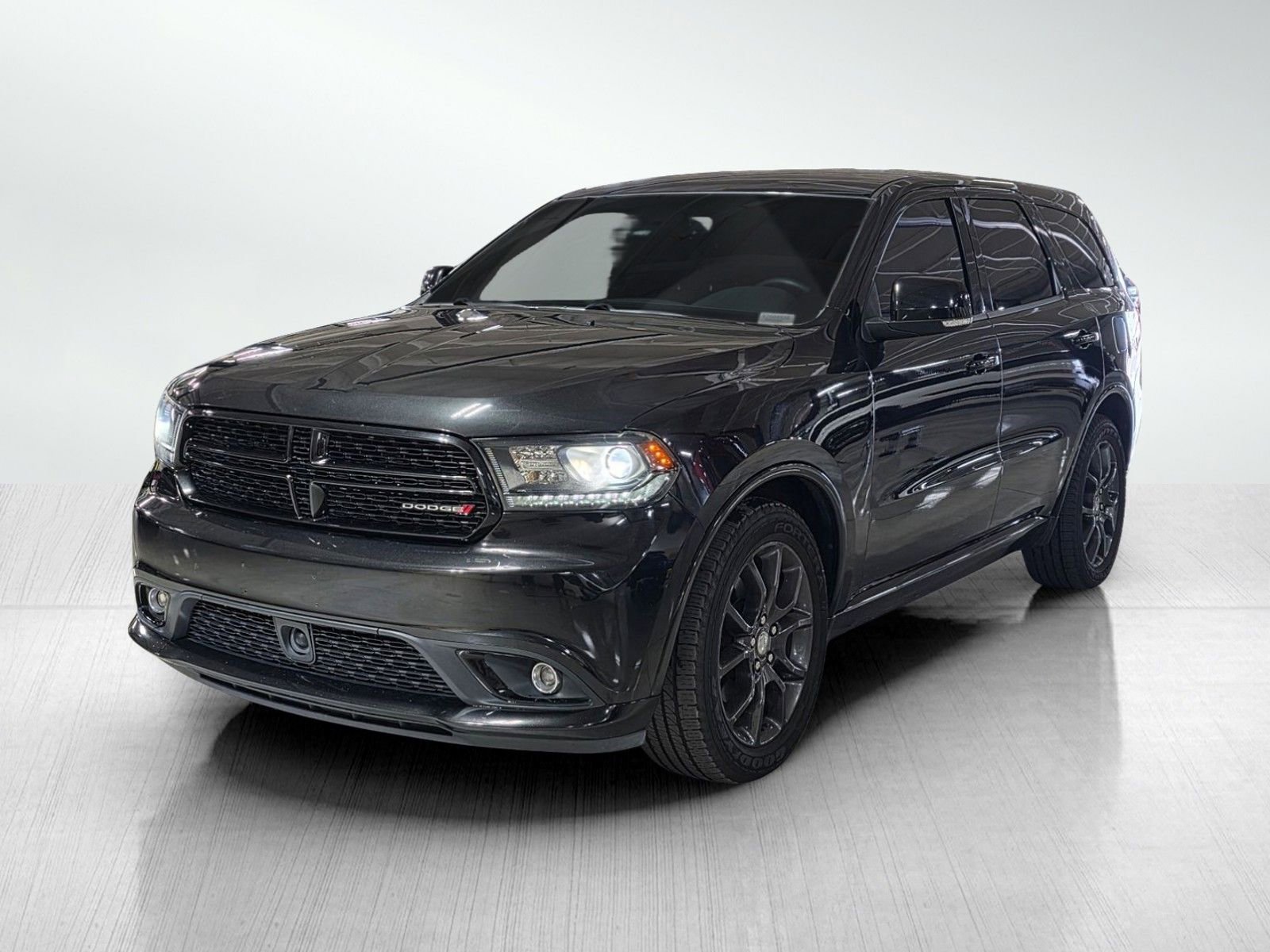 Used 2015 Dodge Durango R/T w/ Technology Group AWD/4WD image 3
