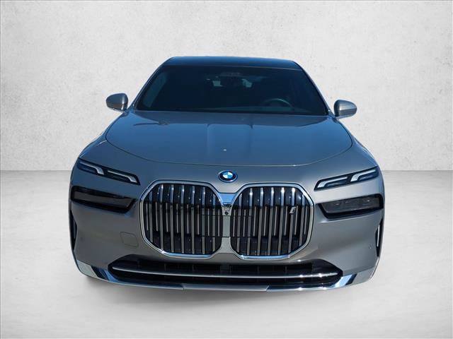 Used 2025 BMW i7 xDrive60 RWD video 2