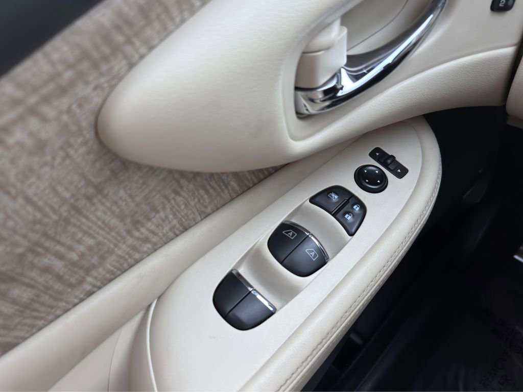 Used 2023 Nissan Murano SL w/ SL Moonroof Package image 11