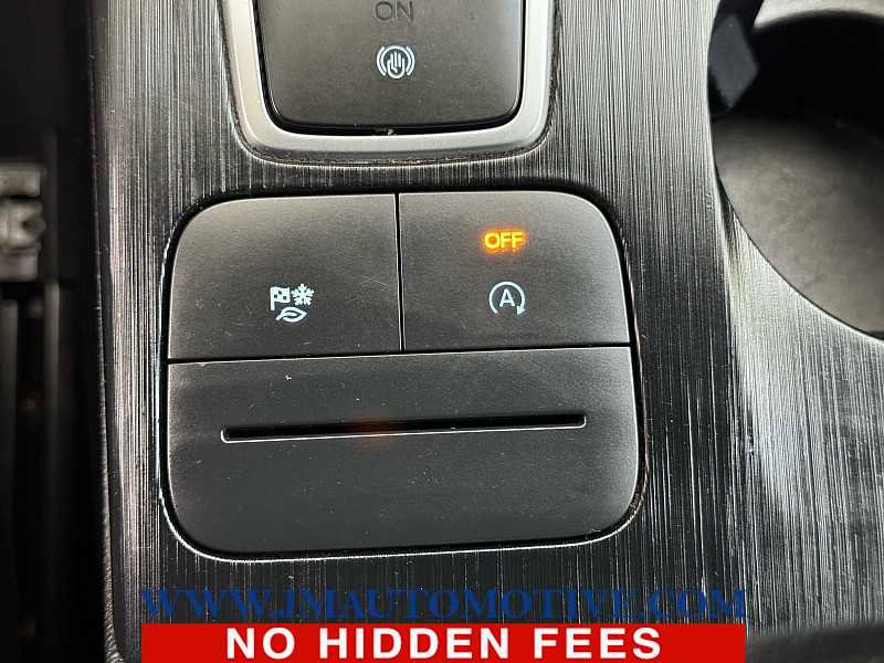 Used 2022 Ford Escape SE w/ Cold Weather Package image 31