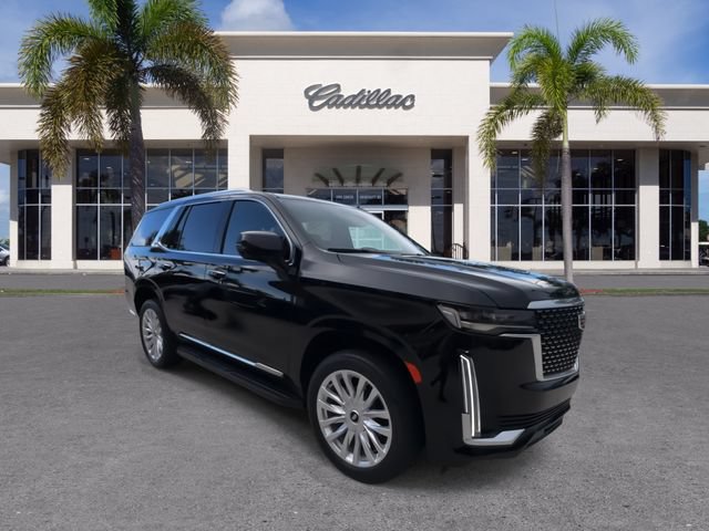Certified 2024 Cadillac Escalade Luxury RWD image 2