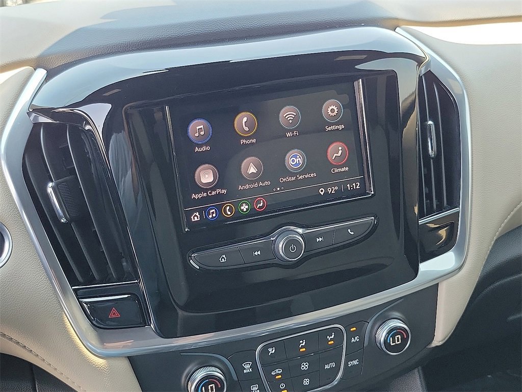 Used 2022 Chevrolet Traverse LS image 11