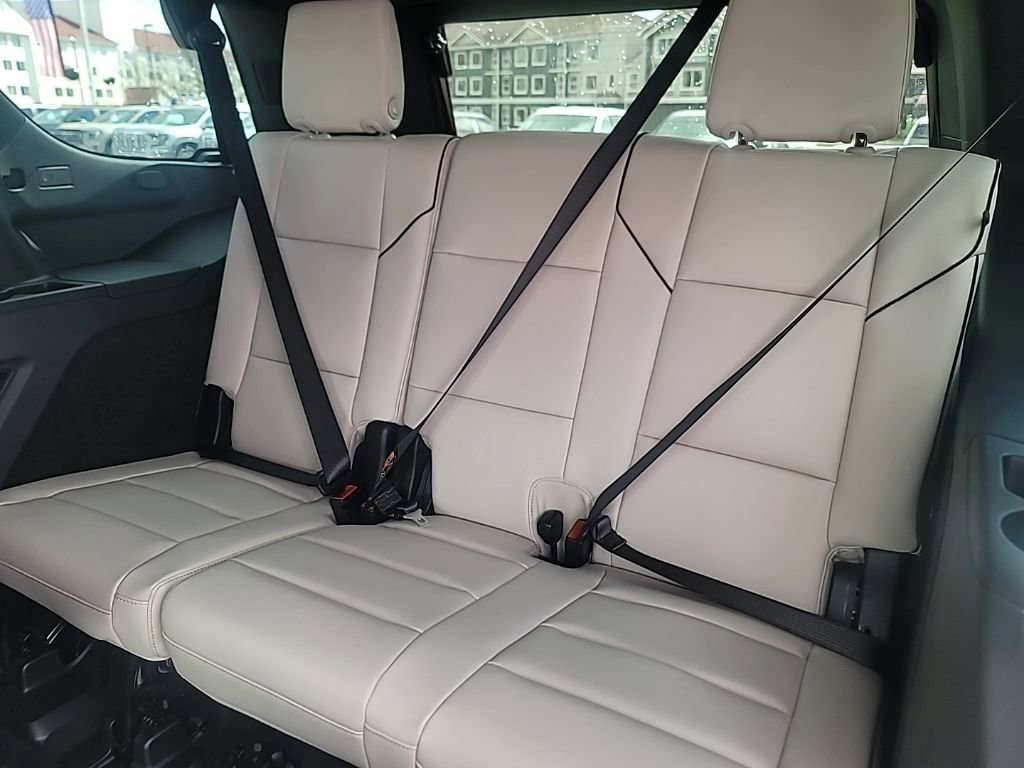 Certified 2026 Cadillac Escalade Sport w/ Touring Package image 19