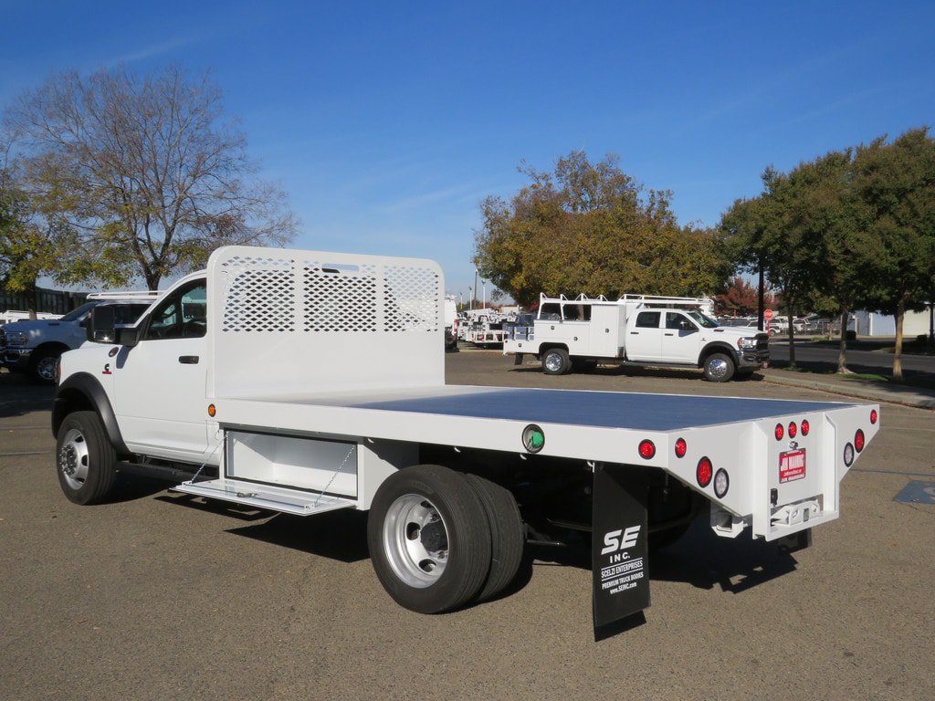 New 2023 RAM 4500 Tradesman RWD image 2