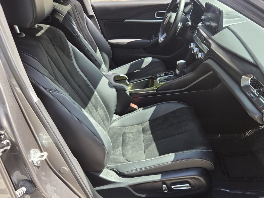 Used 2025 Acura Integra A-Spec w/ Technology Package FWD image 18
