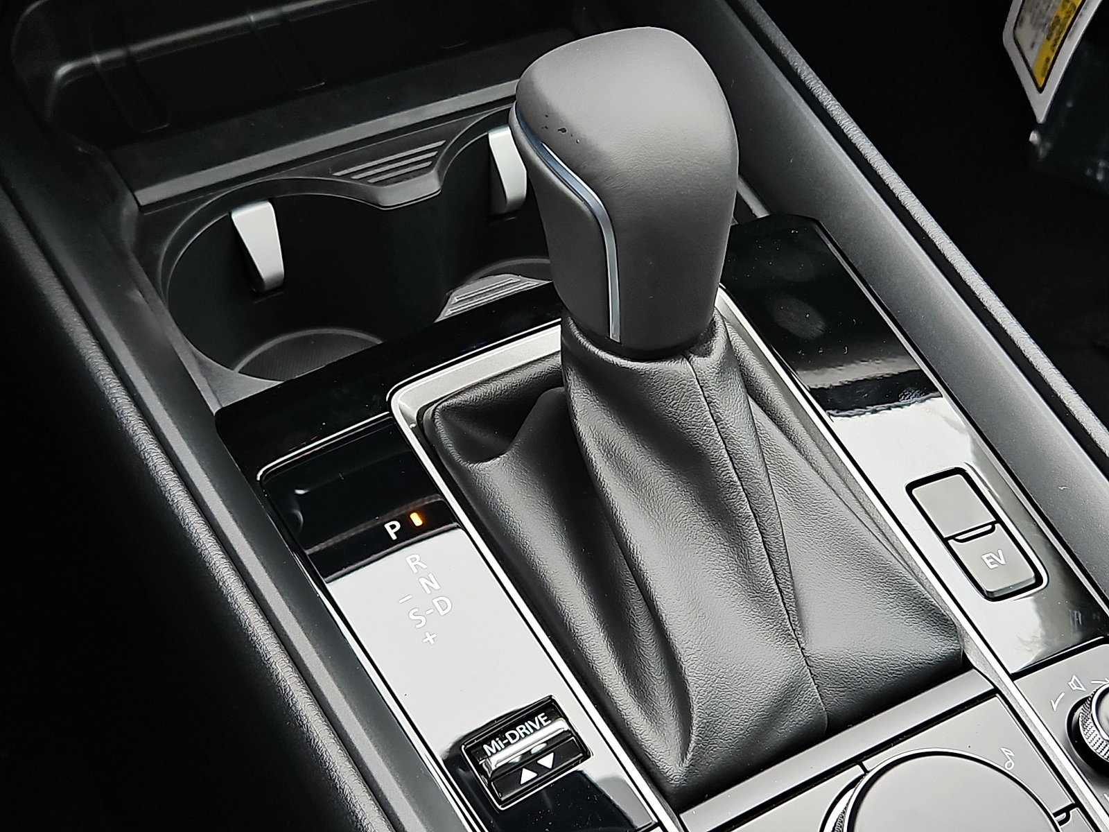 New 2026 MAZDA CX-50 AWD 2.5 Hybrid w/ Weather Package image 13