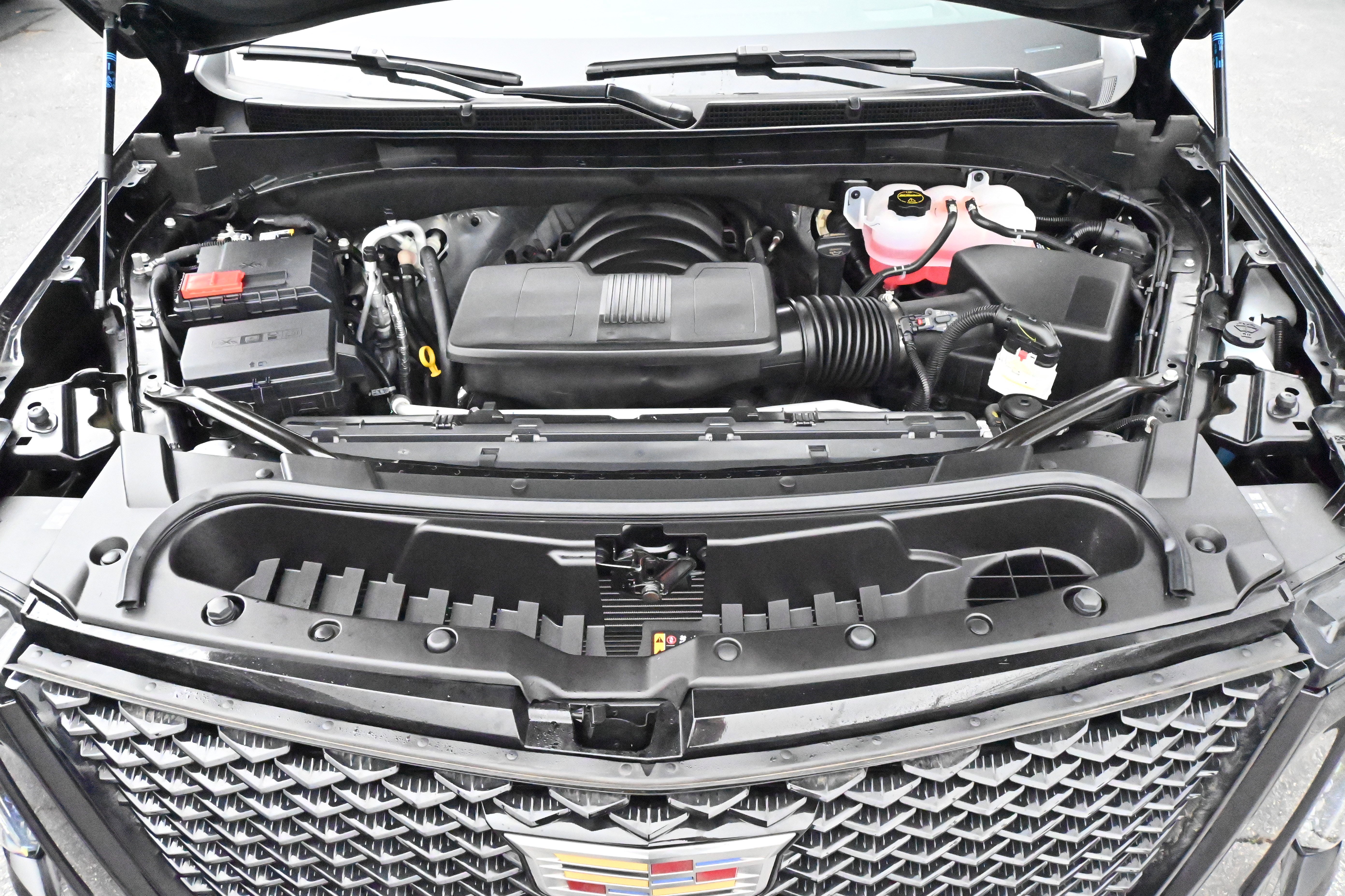 Used 2025 Cadillac Escalade ESV Sport image 27
