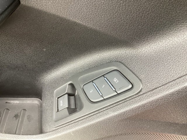 Used 2024 Audi Q3 2.0T Premium image 21