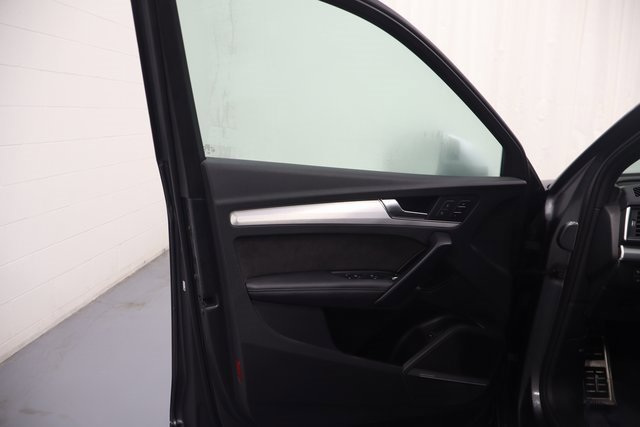 Used 2020 Audi SQ5 Premium Plus image 9