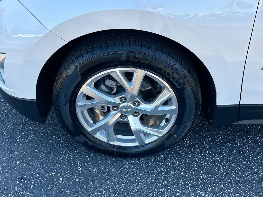 Used 2020 Chevrolet Equinox Premier image 32